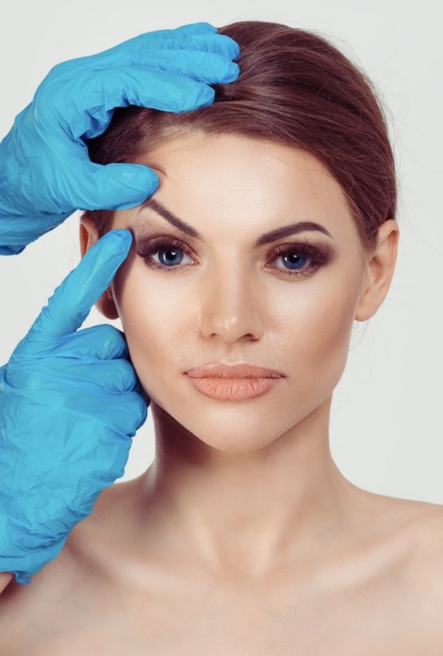 مميزات عملية تجميل الجفن وأهم نتائجها