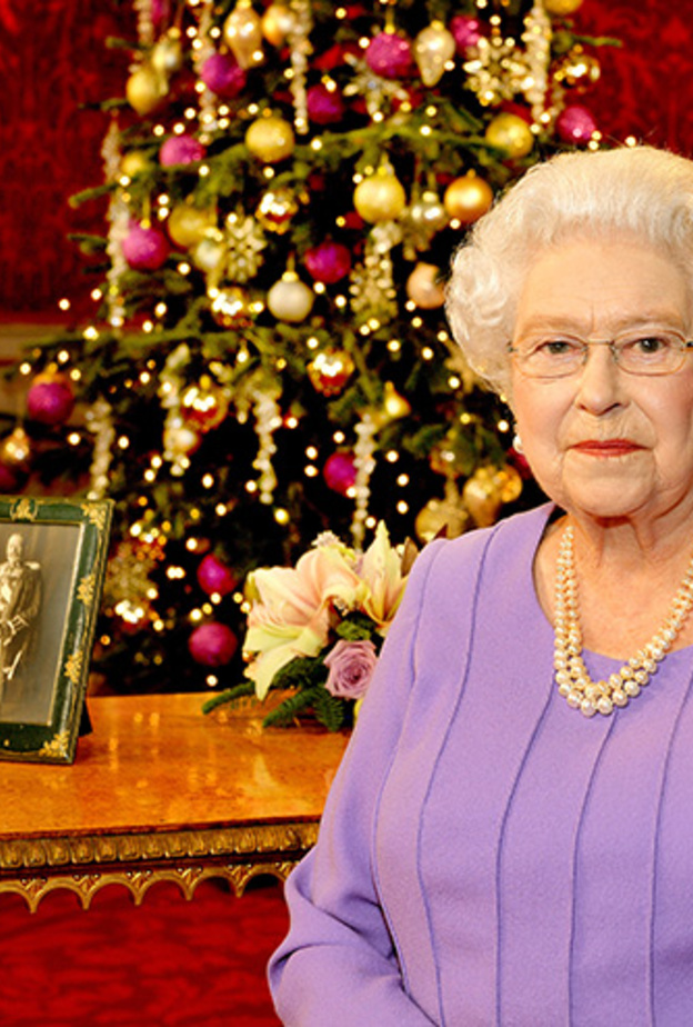 ملكة بريطانيا ترسل هدايا أعياد ميلاد مبكرة