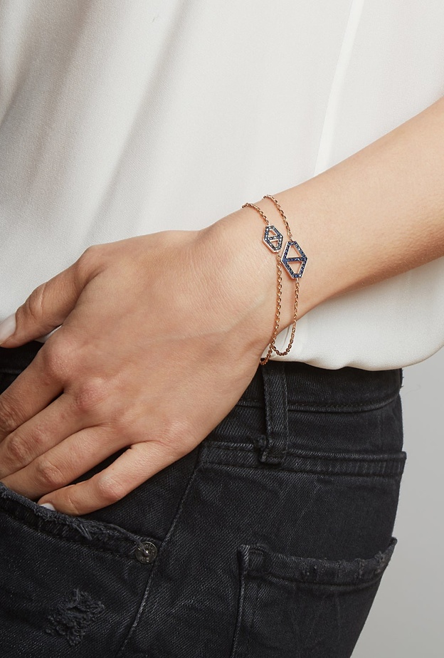 أروع الأساور المرصعة بالياقوت الأزرق لإطلالة يومية ساحرة (1)