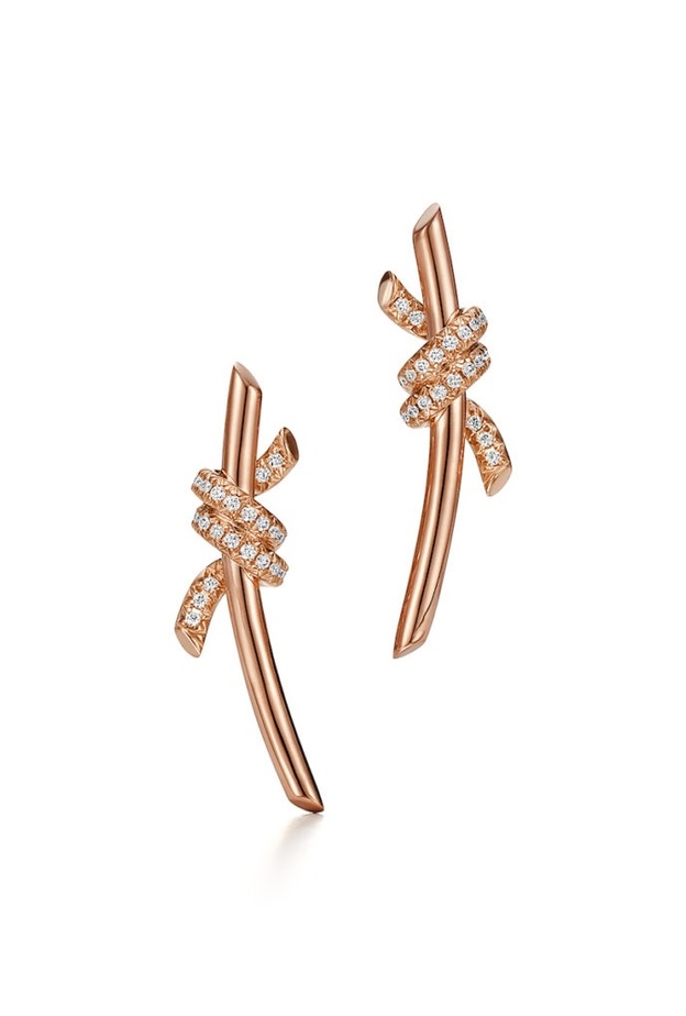 أقراط من تيفاني  Tiffany