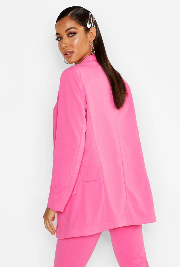 إختاري إطلالاتك من العلامات المفضلة لديك في Debenhams