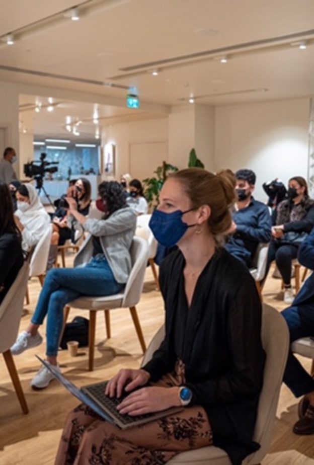  بادري تؤكد أهمية تعزيز المعارف والمهارات لرفع حجم مشاركة المرأة في مستقبل سوق العمل‎‎