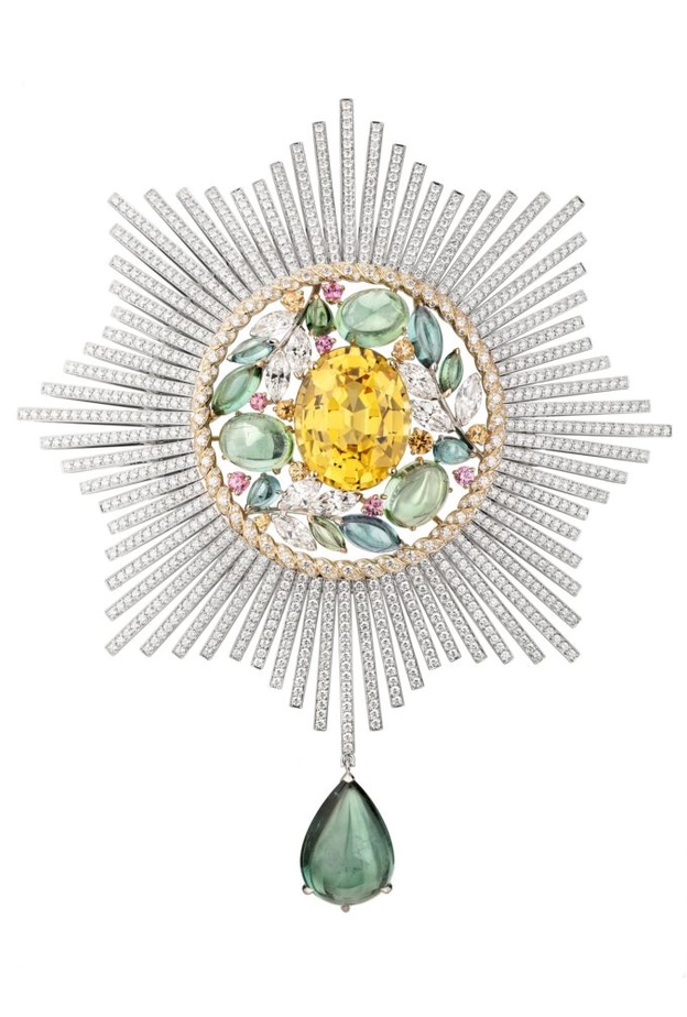 بروش Le Paris Russe De Chanel من شانيل 