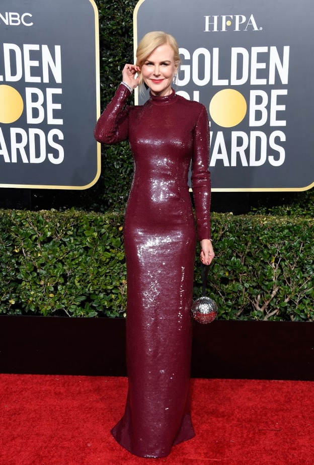 موديلات فساتين سهرة عصرية مستوحاة من نيكول كيدمان