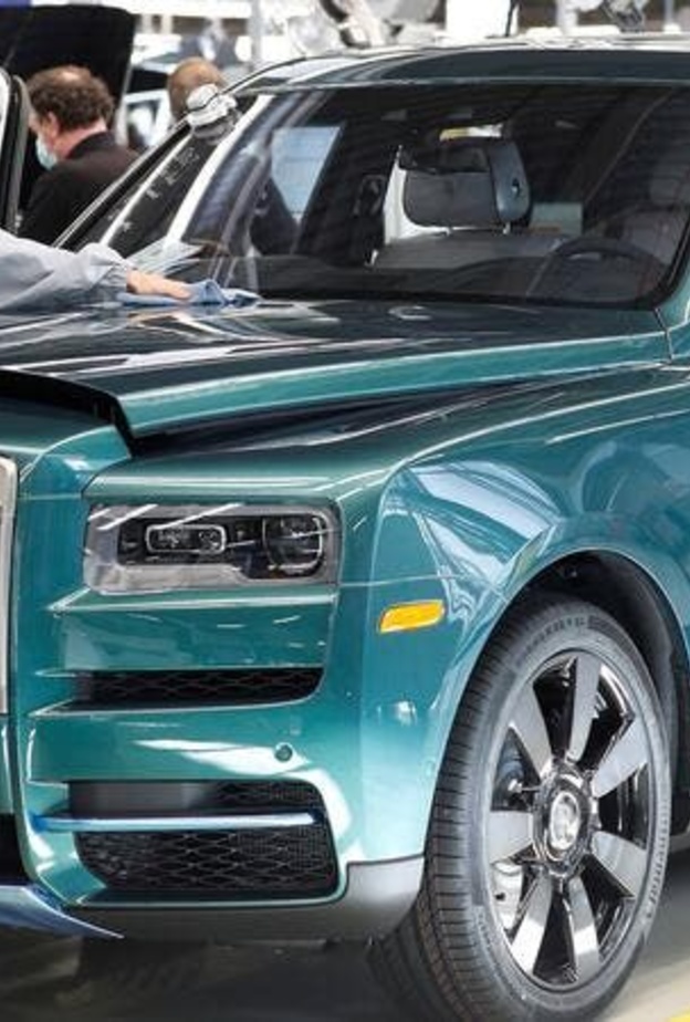 رولزرويس تعلن عن ثاني نسخة من أغلى سيارة في التاريخ