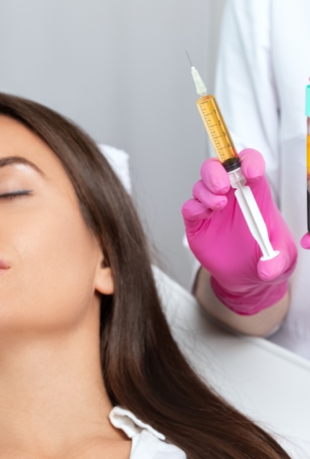 علاج مشاكل الشعر بالخلايا الجذعية وأهم أضرارها