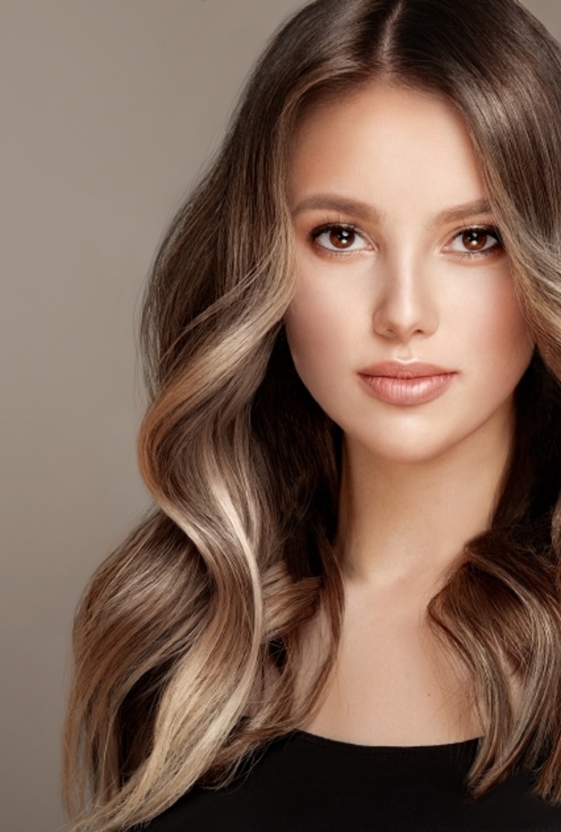 صورة رئيسية قناع الأفوكادو والموز يمنحك شعر صحي وناعم