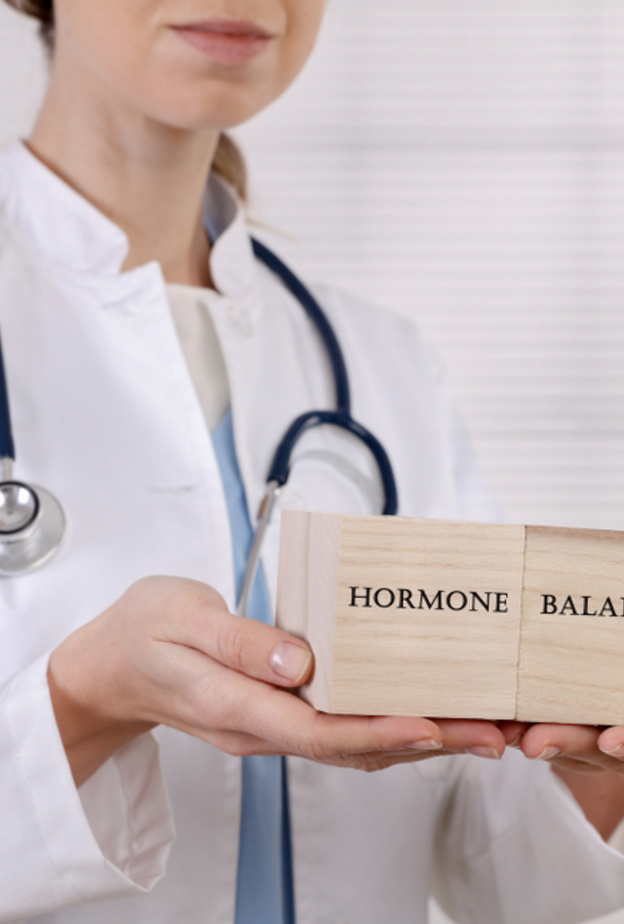 ما هي أسباب ارتفاع هرمون الحمل في الدم بدون وجود حمل