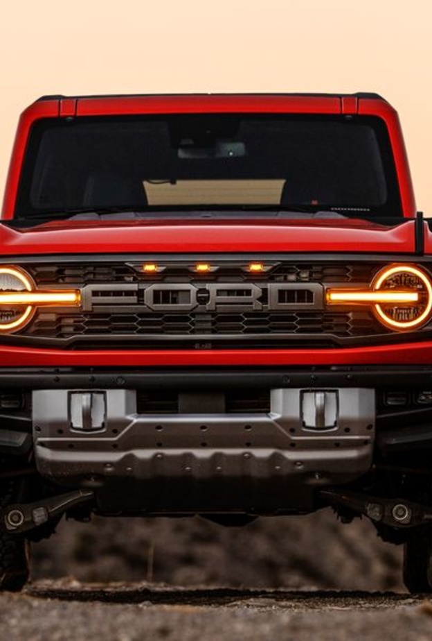 فورد تطلق Bronco Raptor الجديدة