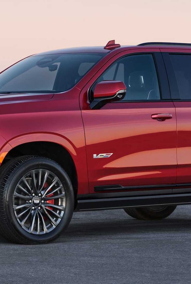 كاديلاك تنشر الصور الرسمية لسيارة إسكاليد-في سيريز 2023