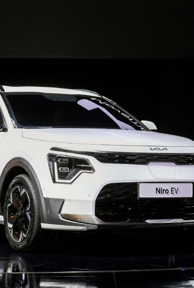 كيا تطلق الجيل الثاني من سيارة نيرو SUV المدمجة