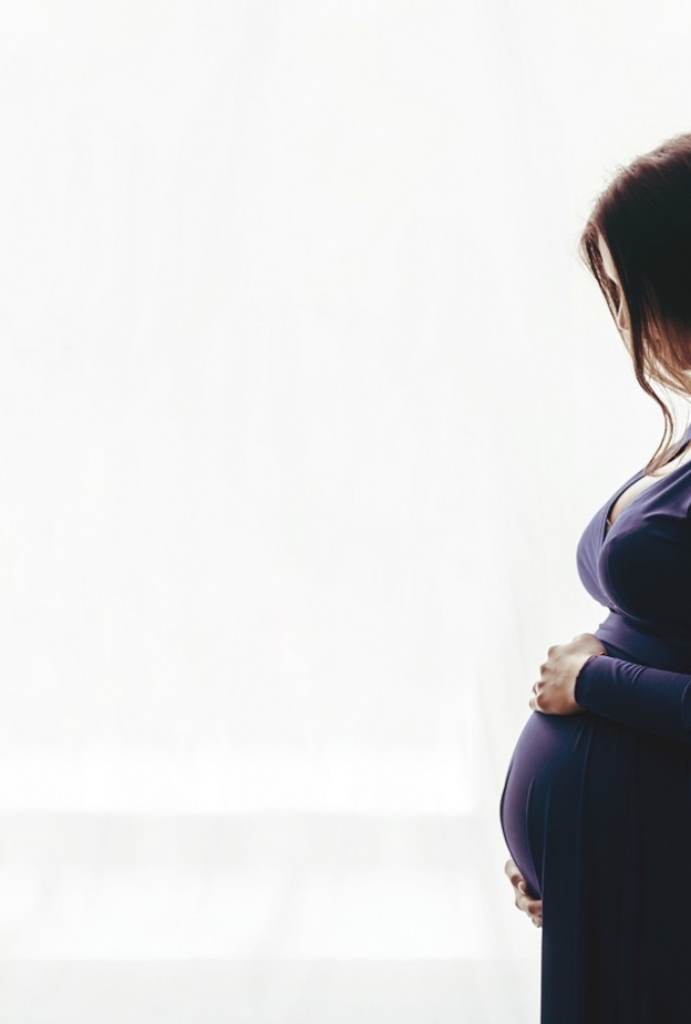 ما هي مخاطر نقص ماء الجنين وما هي الأسباب