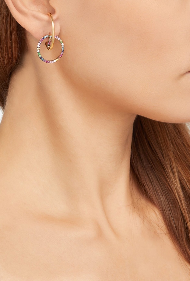 مجوهرات أحجار كريمة ملونة لأناقة النهار الشتوي