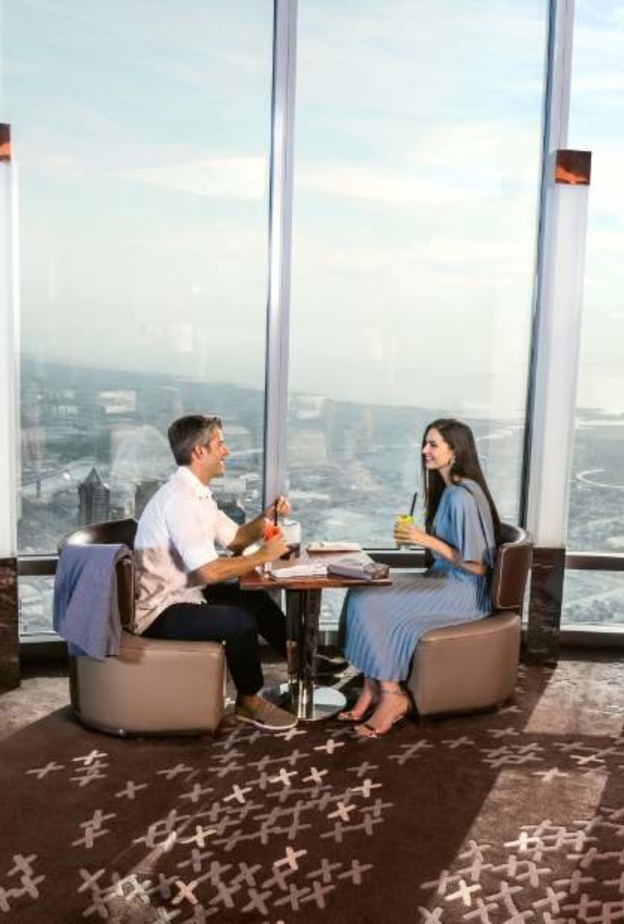 أفضل المطاعم المطلة على نافورة دبي