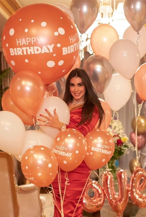 ياسمين صبري في عيد ميلادها علم 2021  