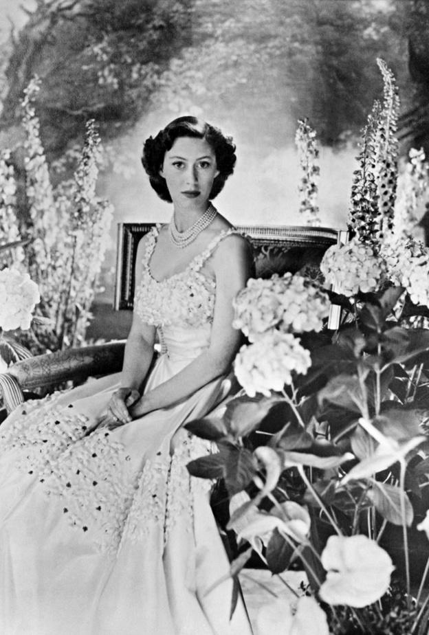 تصفيفات شعر سيدات العائلات الملكية عبر السنين