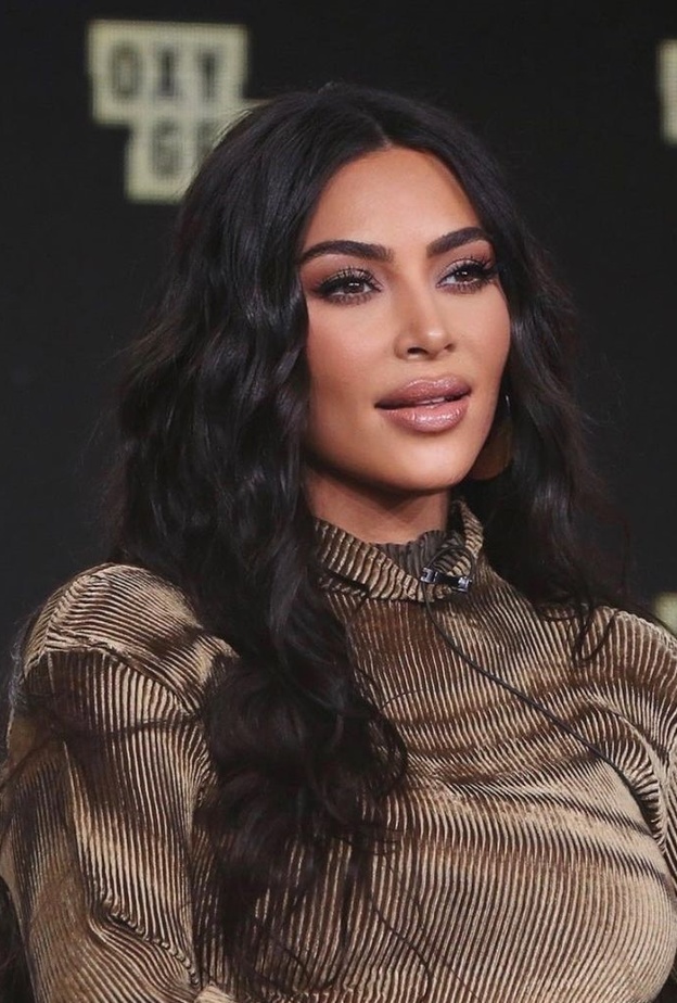 اطلالات كيم كارداشيان الجمالية بدت اجمل بعد انفصالها