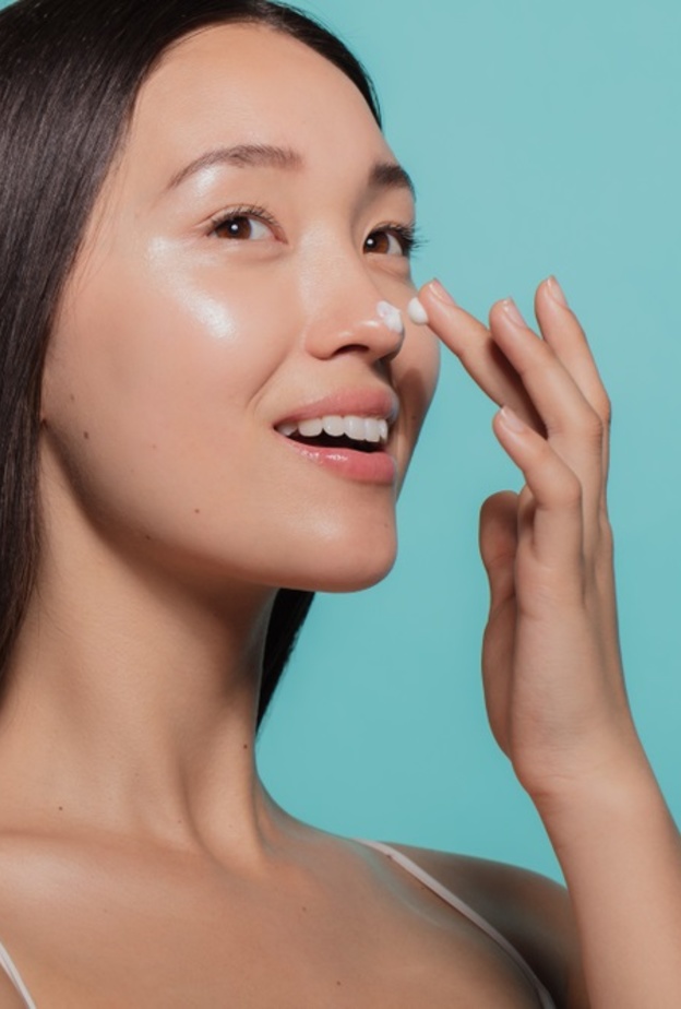 أفضل طرق علاج ظهور التجاعيد في العمر المبكر