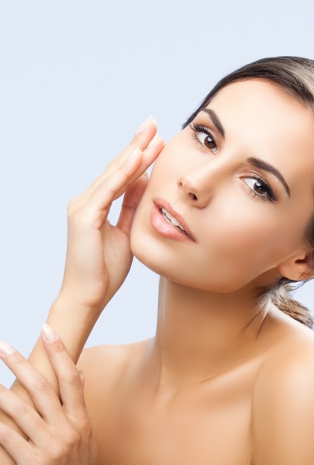 نصائح للعناية بالبشرة لتصبح متجددة وصحية مع بداية العام الجديدة