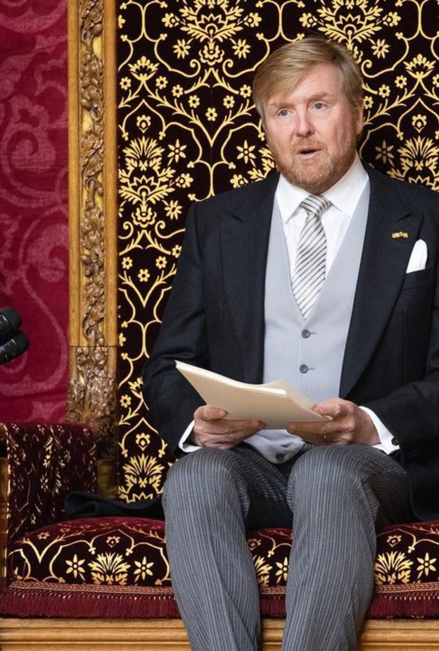 ملك هولندا يوقف استخدام "العربة الذهبية" 