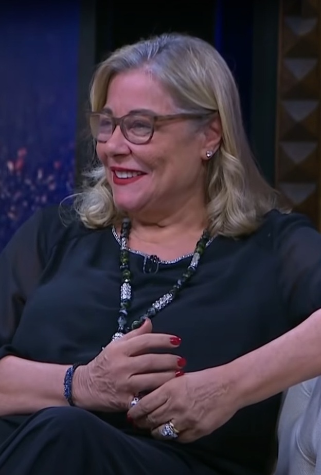 مها أبو عوف