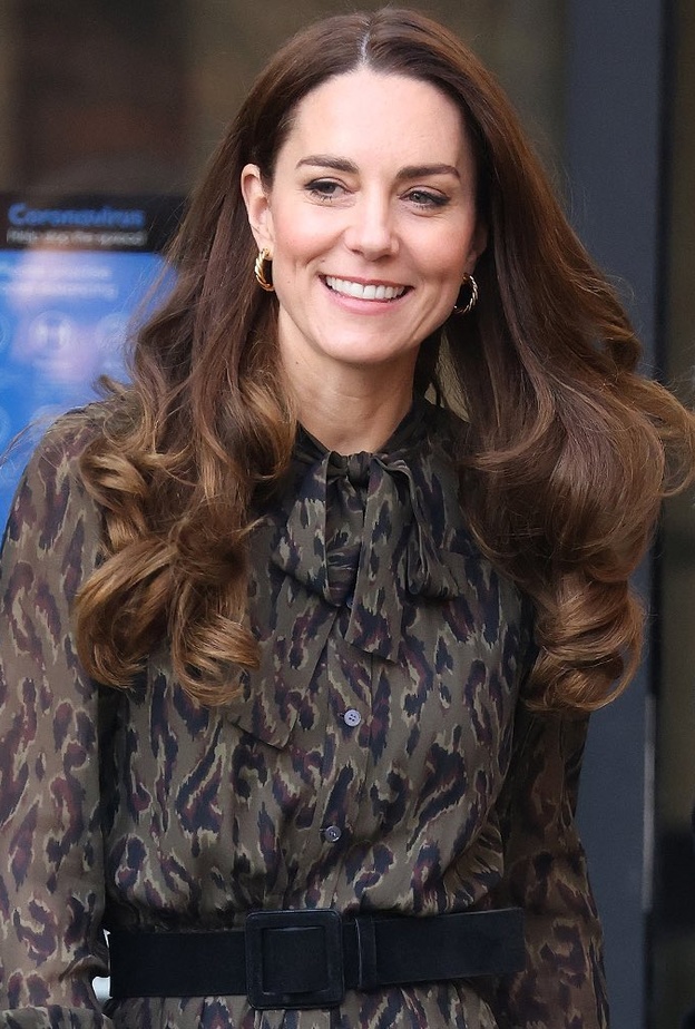 دوقة كمبريدج تزور مقر مؤسسة Shout 85258 الخيرية