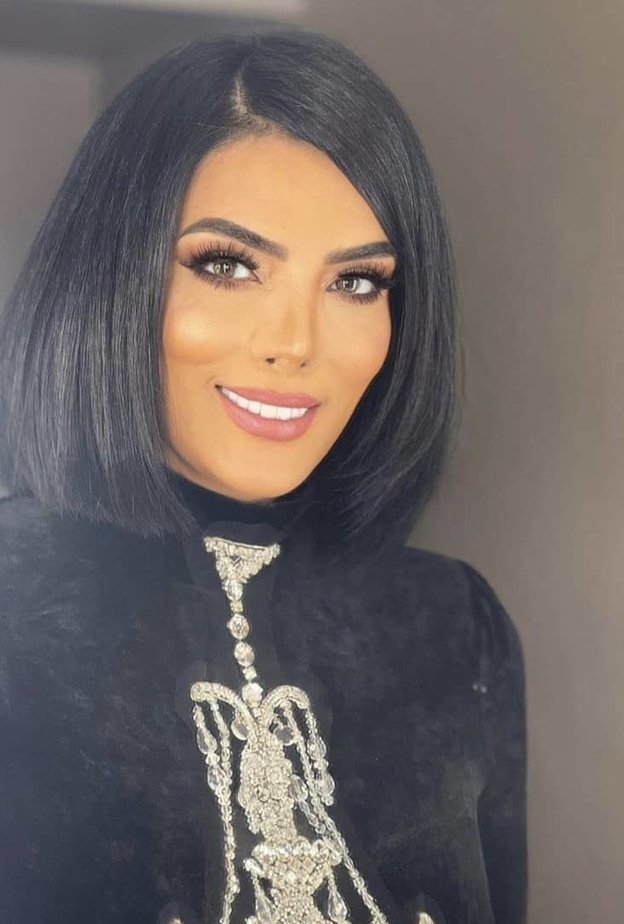 حورية فرغلي تعتمد قصة شعر جديدة وعصرية