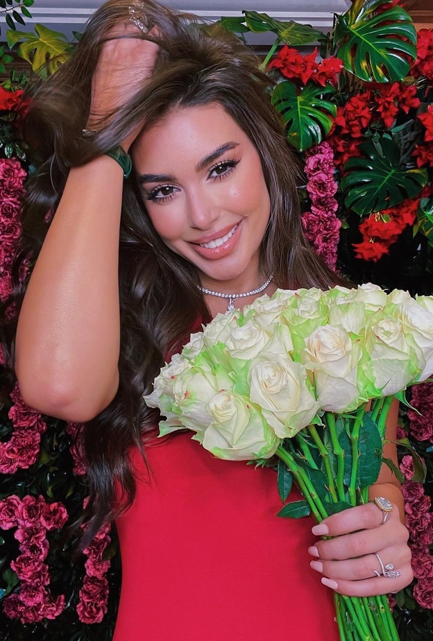 لقطات جديدة لـ ياسمين صبري من احتفالها بعيد ميلادها