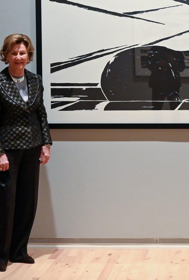 الملكة سونيا تفتتح معرض " State of the Art" في متحف هوغار للفنون