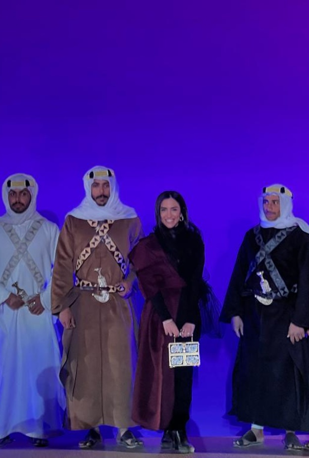 العلا تشهد عرض أزياء دولتشي آند غابانا - المصدر نورة آل الشيخ.