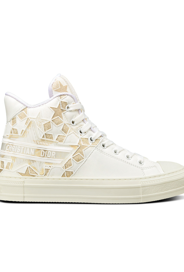 "هي" تكشف لك حصريًا عن حذاء "ووك إن ديور ستار" Walk'N'Dior الرياضي