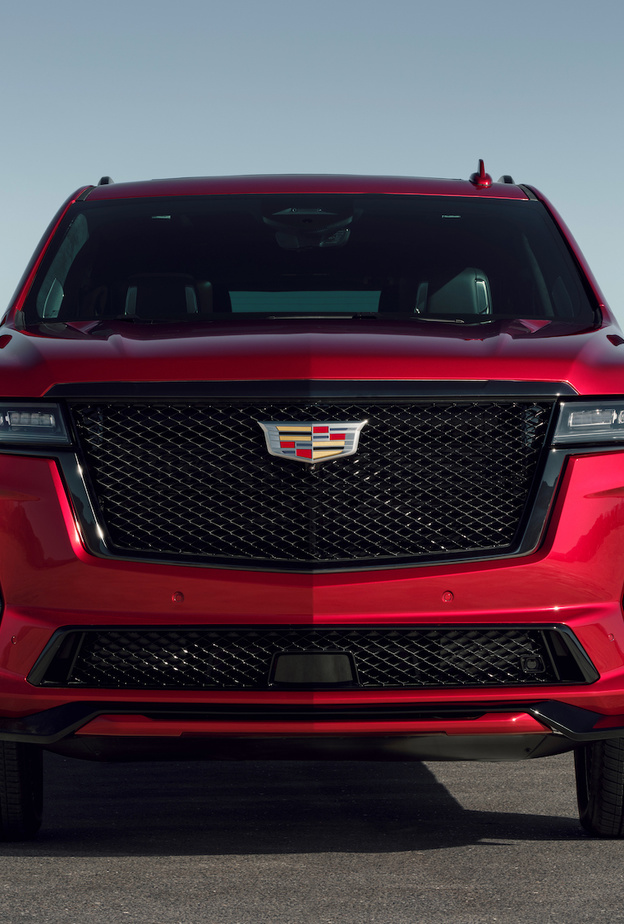 Escalade أكبر سيارات كاديلاك رباعية الدفع
