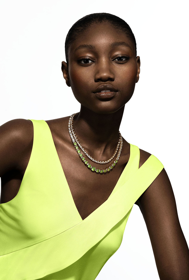 أروع المجوهرات المرصعة بأحجار الغارنيت لشهر يناير