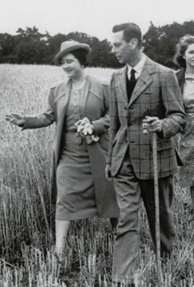 لهذا السبب كان والد ملكة بريطانيا في منزل ساندرينجهام وقت وفاته وليس في قصر باكنغهام