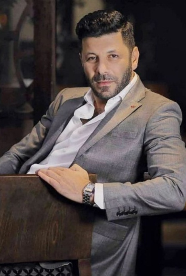 اياد نصار يتحدث ل هي عن عن تفاصيل فيلمه الجديد "الكاهن"