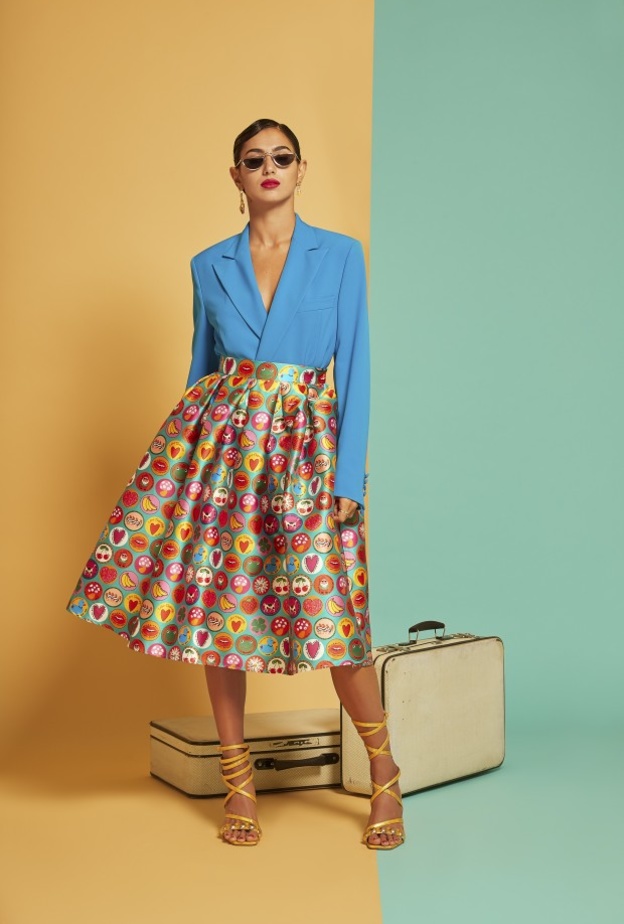 تنسيق أزياء بألوان زاهية من Alessandro Enriquez