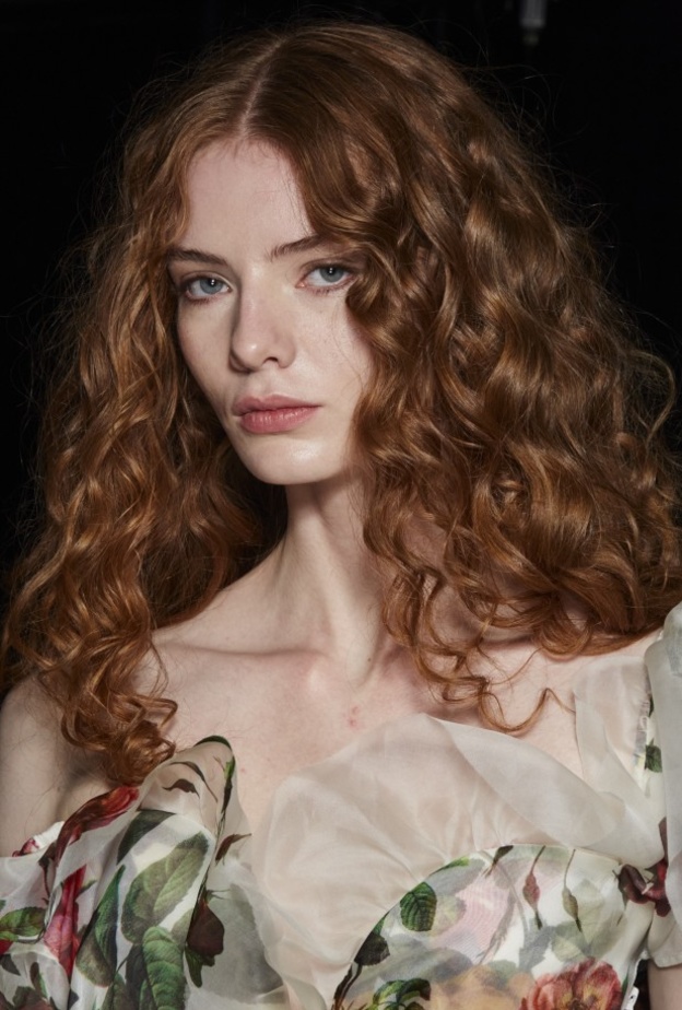 نصائح لاختيار صبغة الشعر المناسبة مع لون البشرة