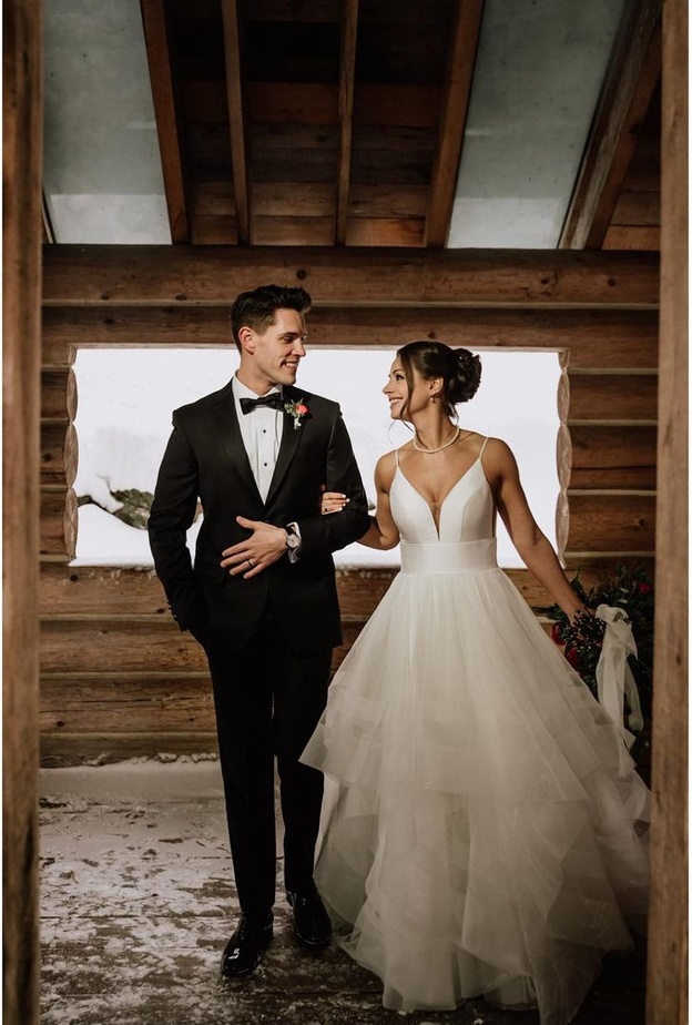 شرطي يستعيد خاتمي زواج مسروقين قبل يوم واحد من حفل الزفاف