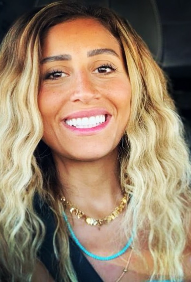 دينا الشربيني