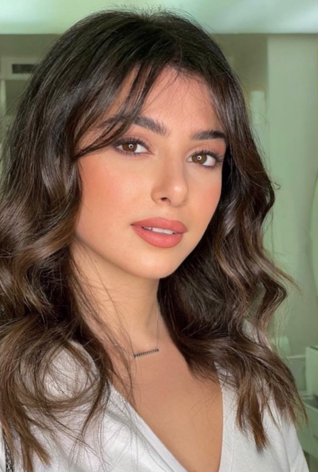 ماريتا الحلاني تتألق بالشعر الهايلايت بتغيير لافت بأحدث اطلالة لها