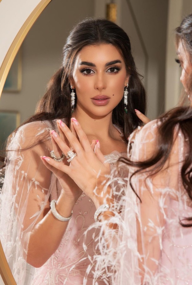 ياسمين صبري 