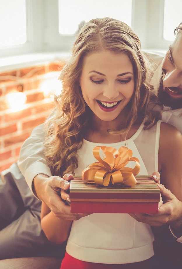 افكار هدايا للزوجة بمناسبة يوم الحب