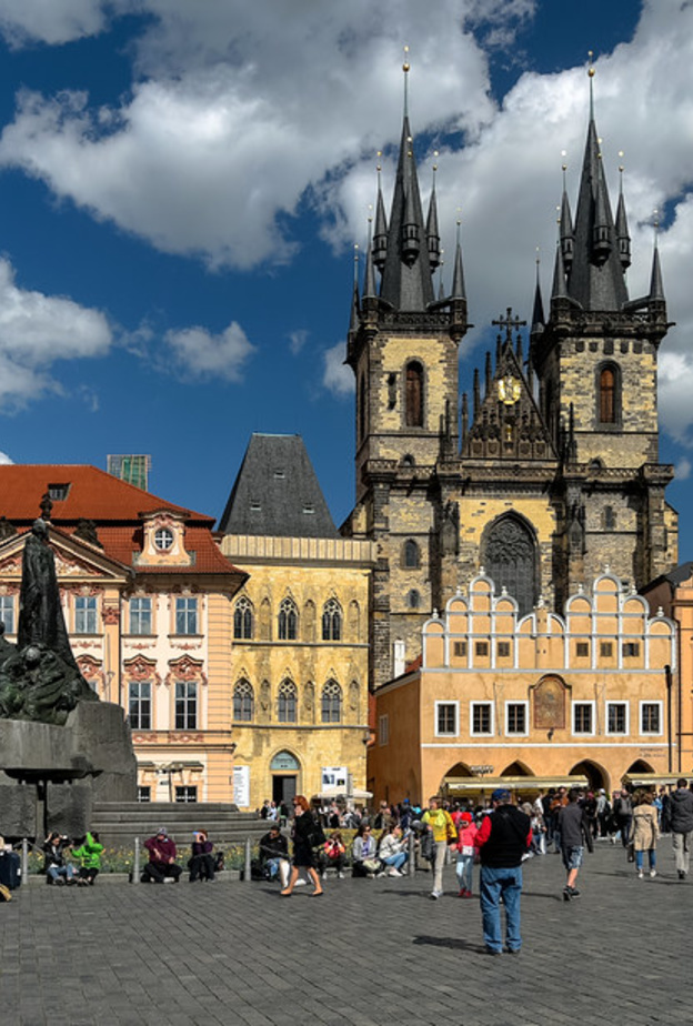 البلدة القديمة من أجمل مناطق السياحة في براغ بواسطة Jorge Franganillo