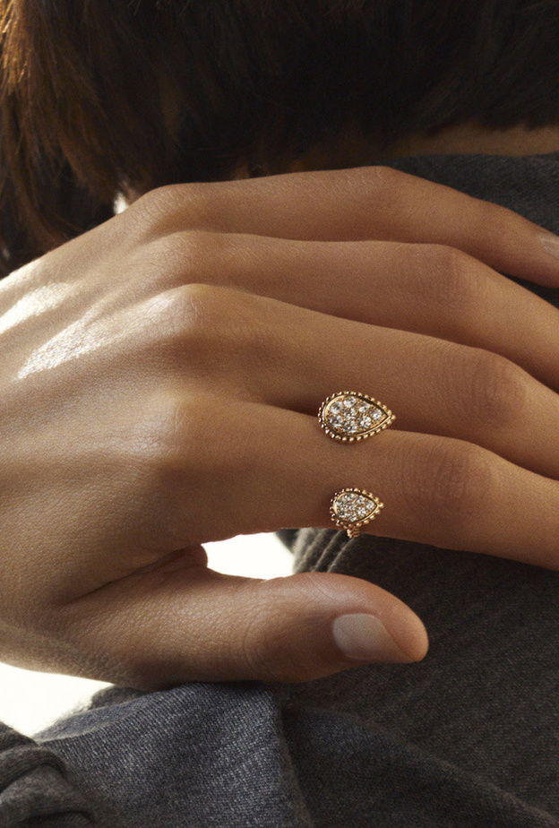 تألقي بالأنوثة مع موديلات خواتم ذهب عصرية