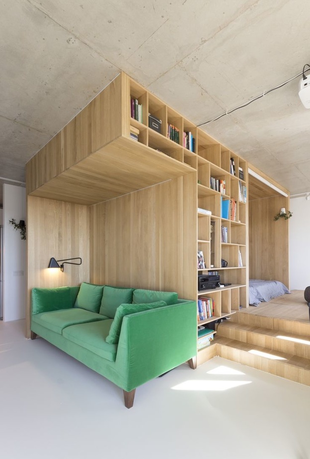 تصميم ذكي وعملي لأثاث شقة استديو صغيرة وعصرية