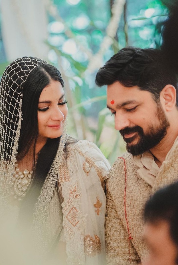 ريا كابور Rhea Kapoor وكاران بولاني Karan Boolani