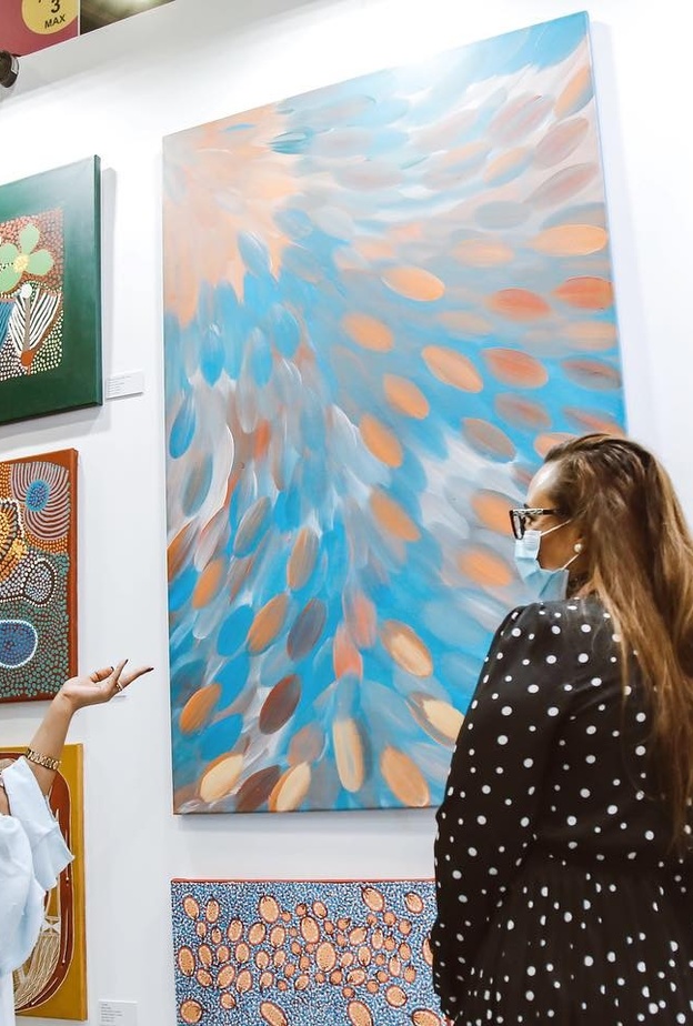 سحر الفنون في معرض فنون العالم دبي