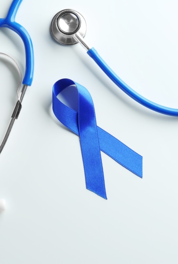 سرطان القولون والمستقيم لدى المراهقين