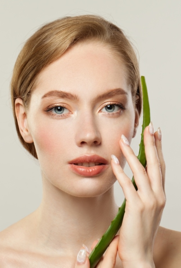 وصفات طبيعية من الألوفيرا للحصول على بشرة مشرقة