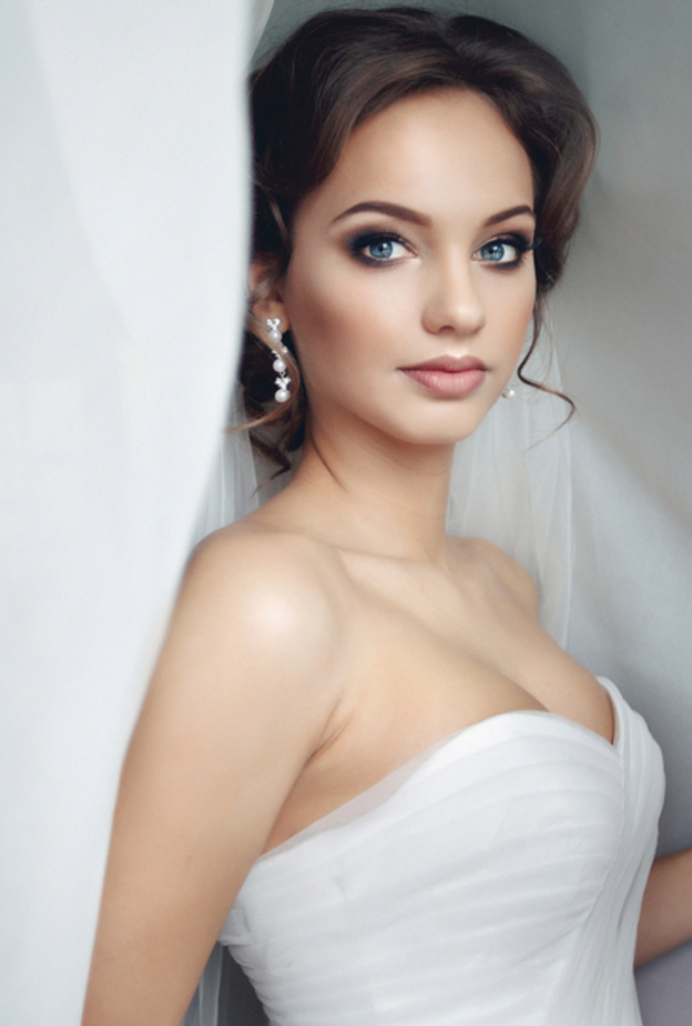 صورة رئيسية تمارين رياضية لشد الصدر قبل الزفاف